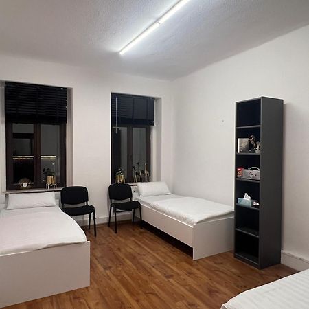 2-Zimmer Wohnung - Sj Apartments Lipcse Kültér fotó