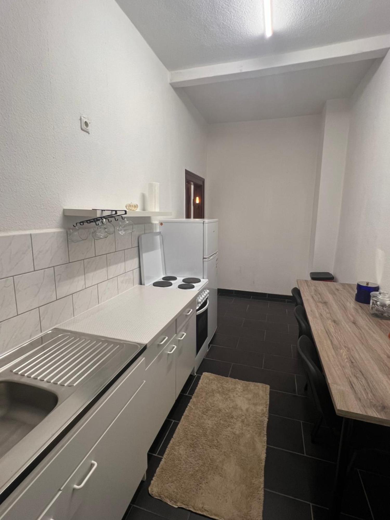 2-Zimmer Wohnung - Sj Apartments Lipcse Kültér fotó