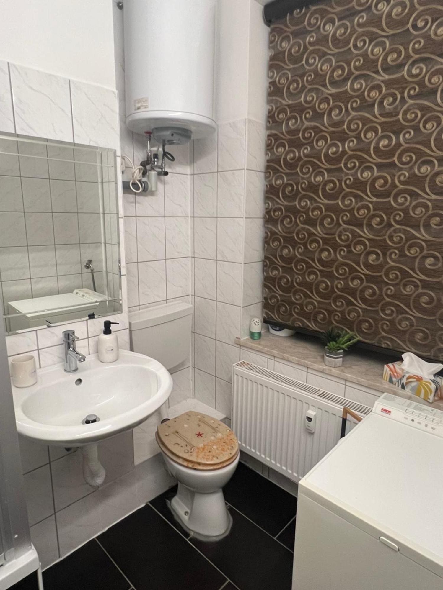 2-Zimmer Wohnung - Sj Apartments Lipcse Kültér fotó